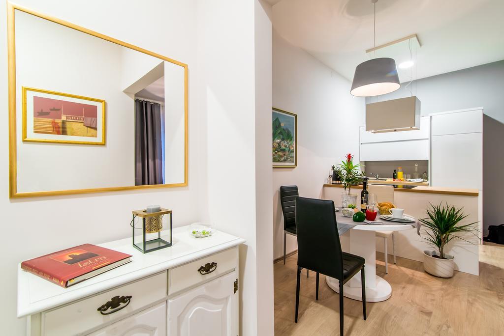 Polai Center Apartments מראה חיצוני תמונה